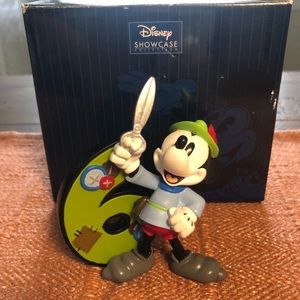 Disney showcase collection 6th birthday